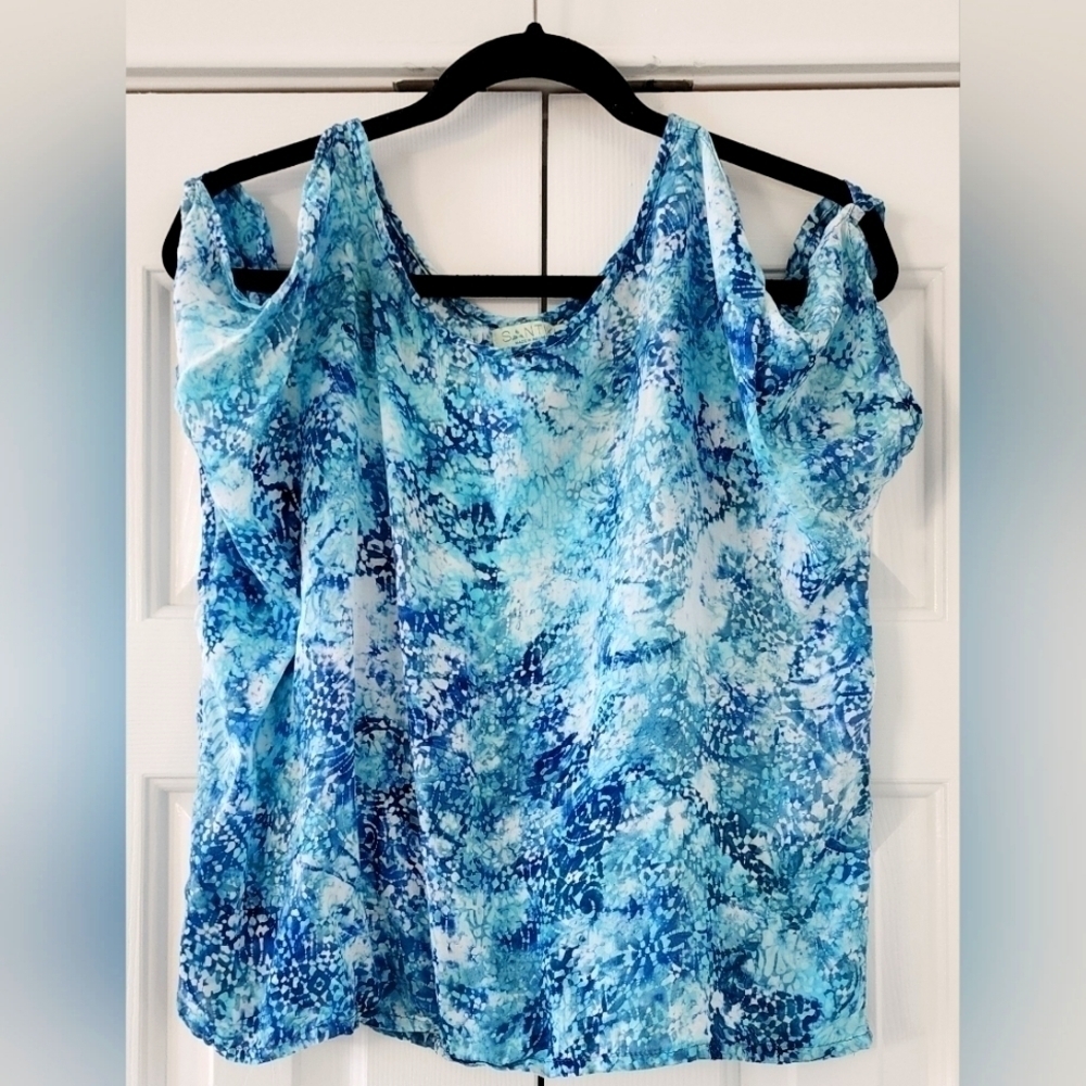 Santiki Lightweight Top With Keyhole Sleeves XS